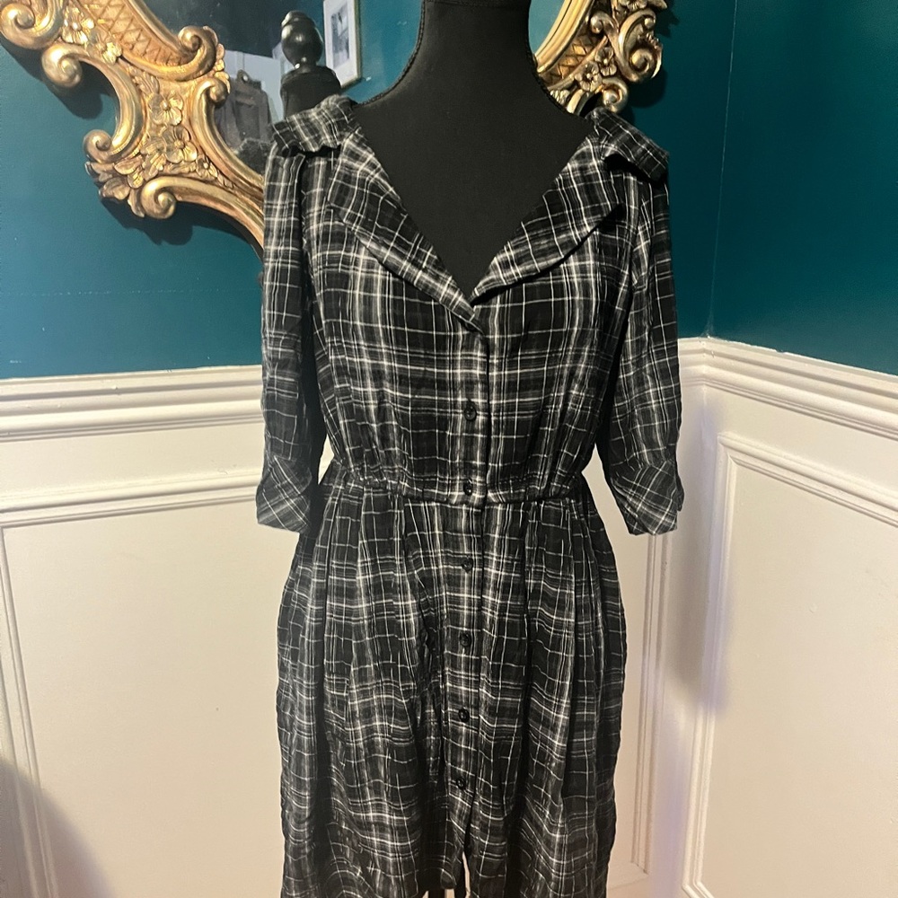 Beautiful Plaid Dress Small